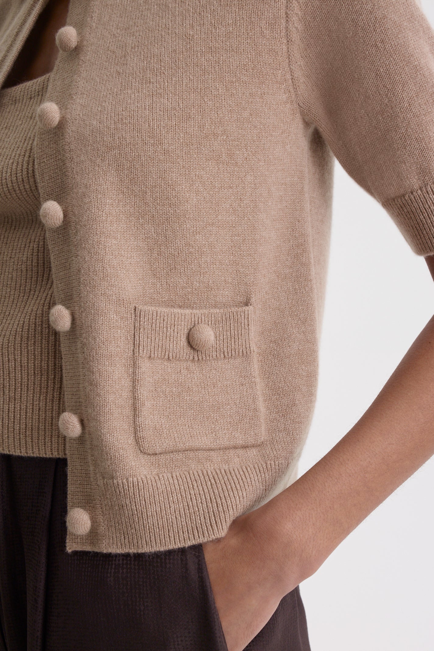 CASHMERE SHORT SLEEVE CARDIGAN - Image 7