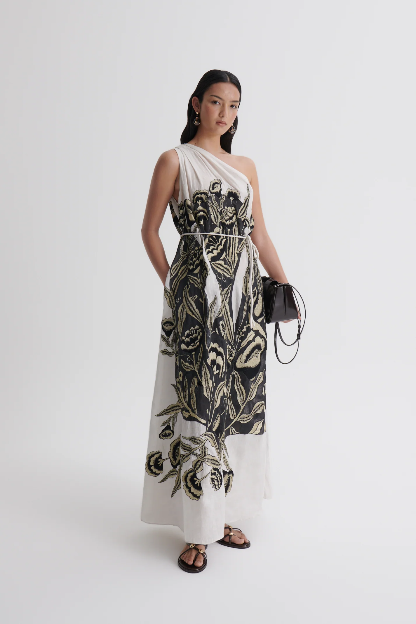 EMBROIDERED LINEN DRESS - Image 5