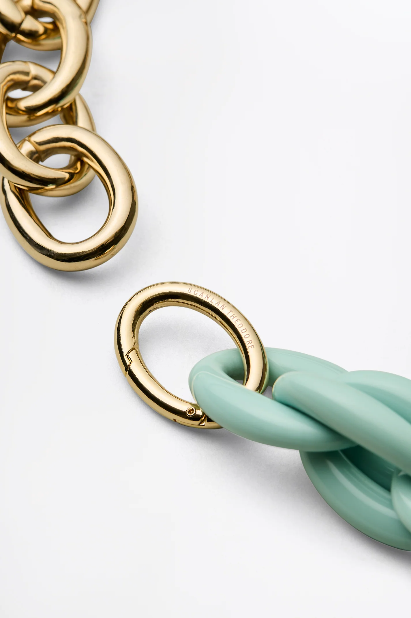 ITALIAN RESIN AND GOLD CHOKER - Image 5