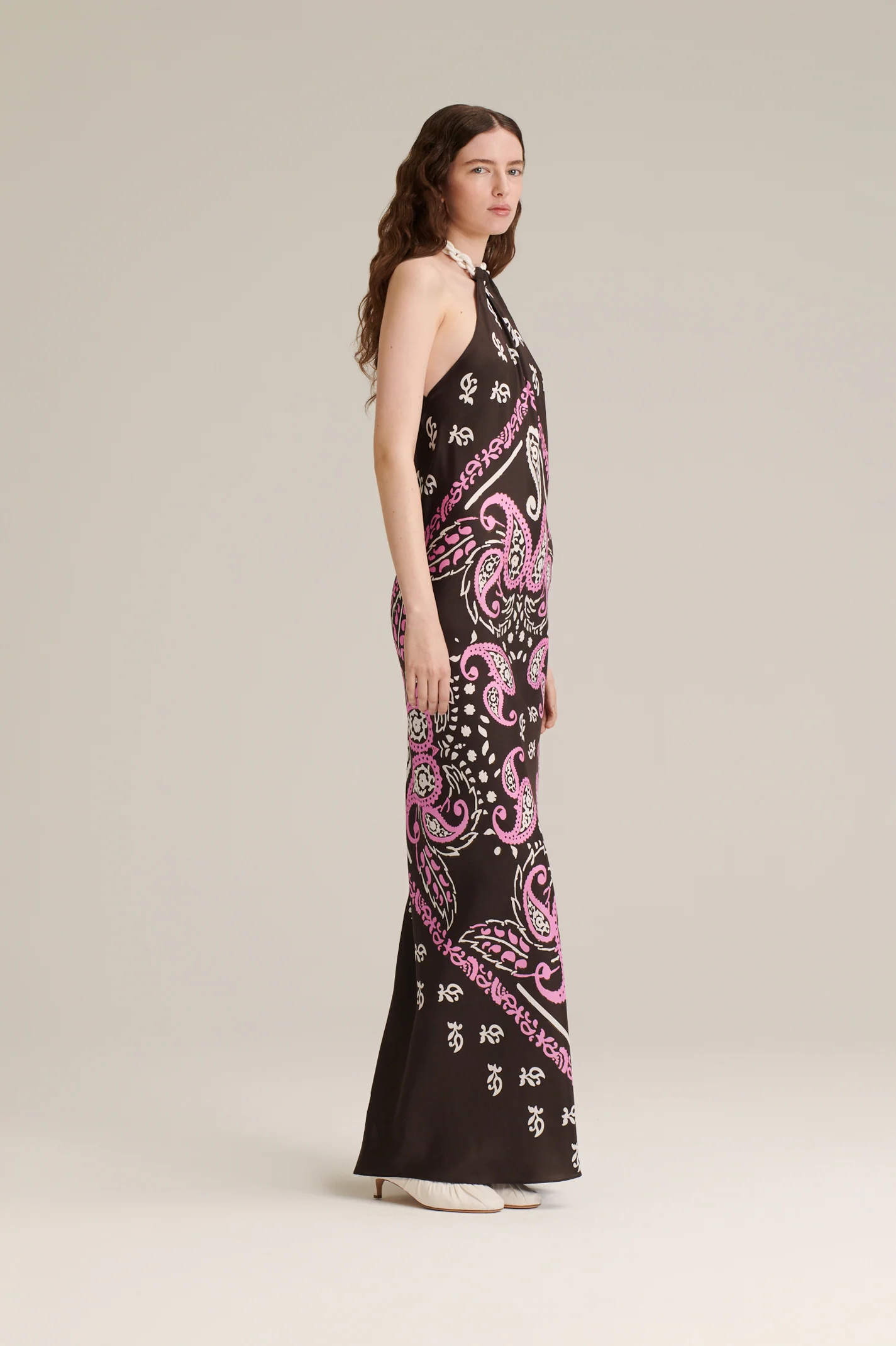 SILK BANDANA RESIN CHAIN DRESS - Image 4